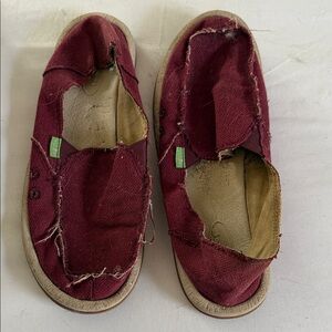 Sanuk Burgundy Canvas Flats